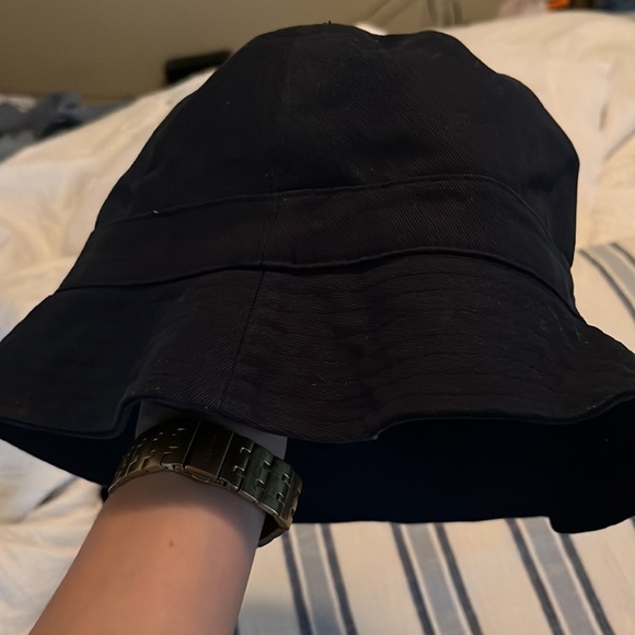 Bucket Hat from Surfshop in Greece 🇬🇷 - Picture 3 of 3